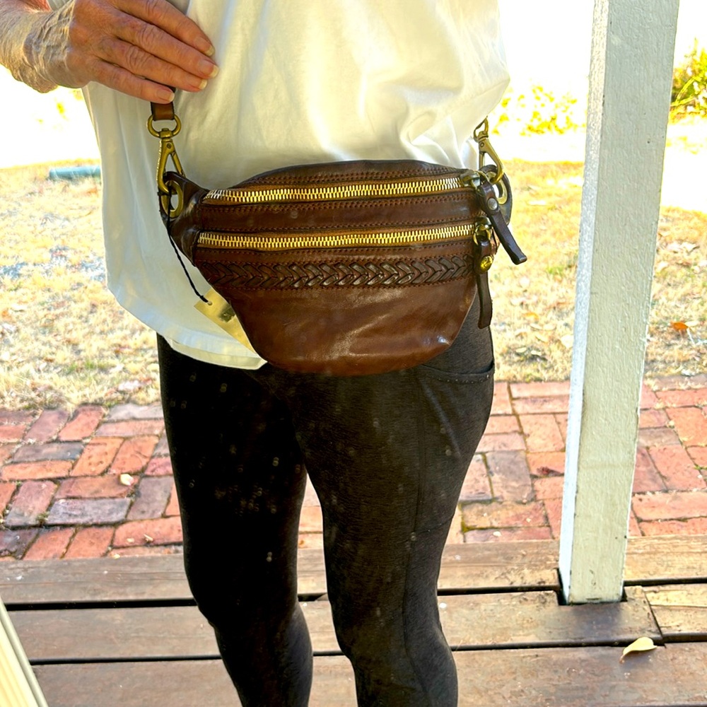 Campomaggi Cross Body Bag
